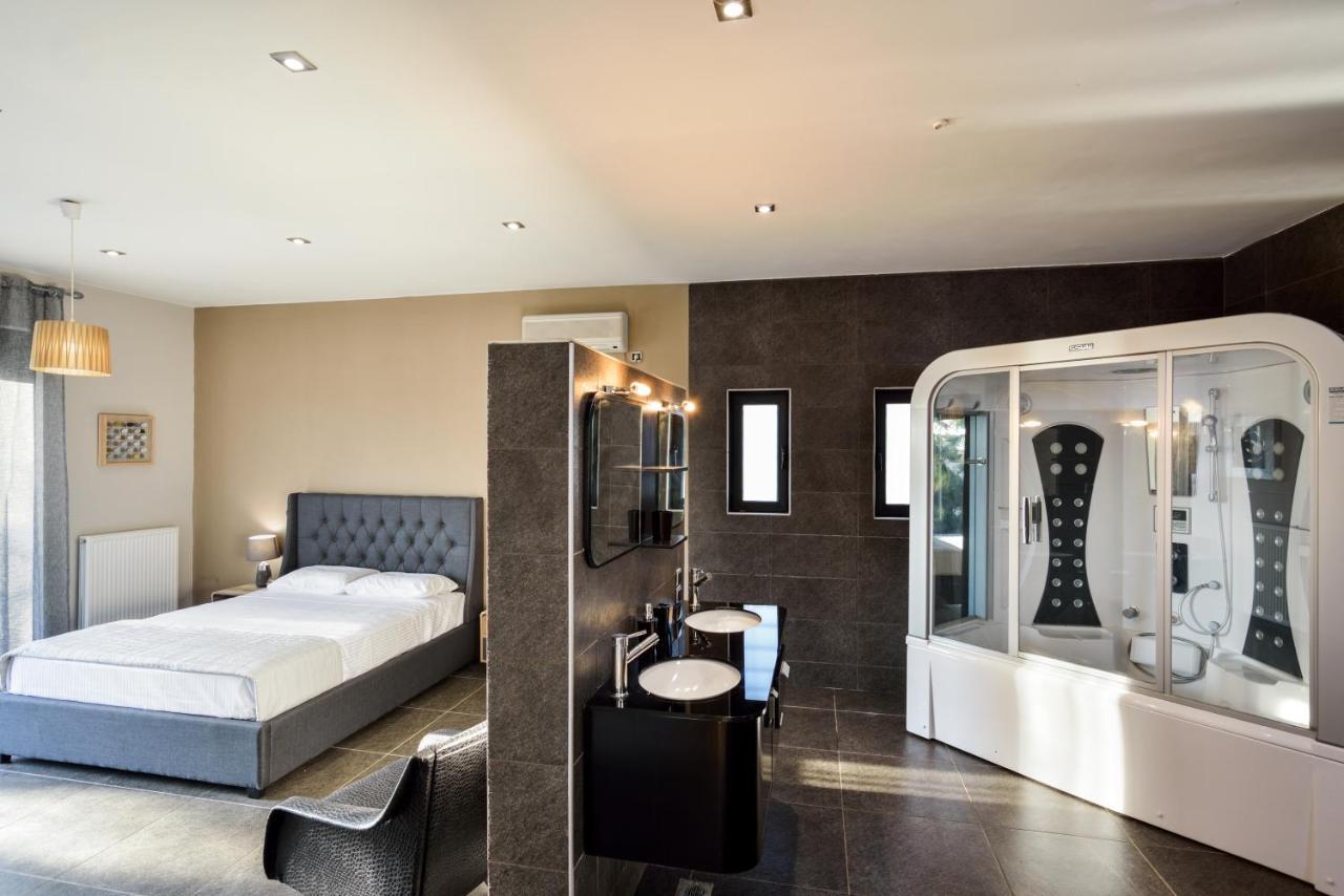 Adorno Luxury Villas Chorafakia Luaran gambar